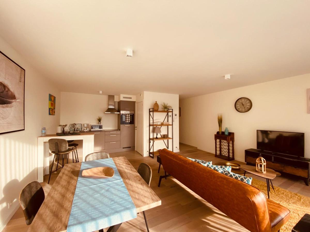 Luxury Apartment Mons City Center Экстерьер фото