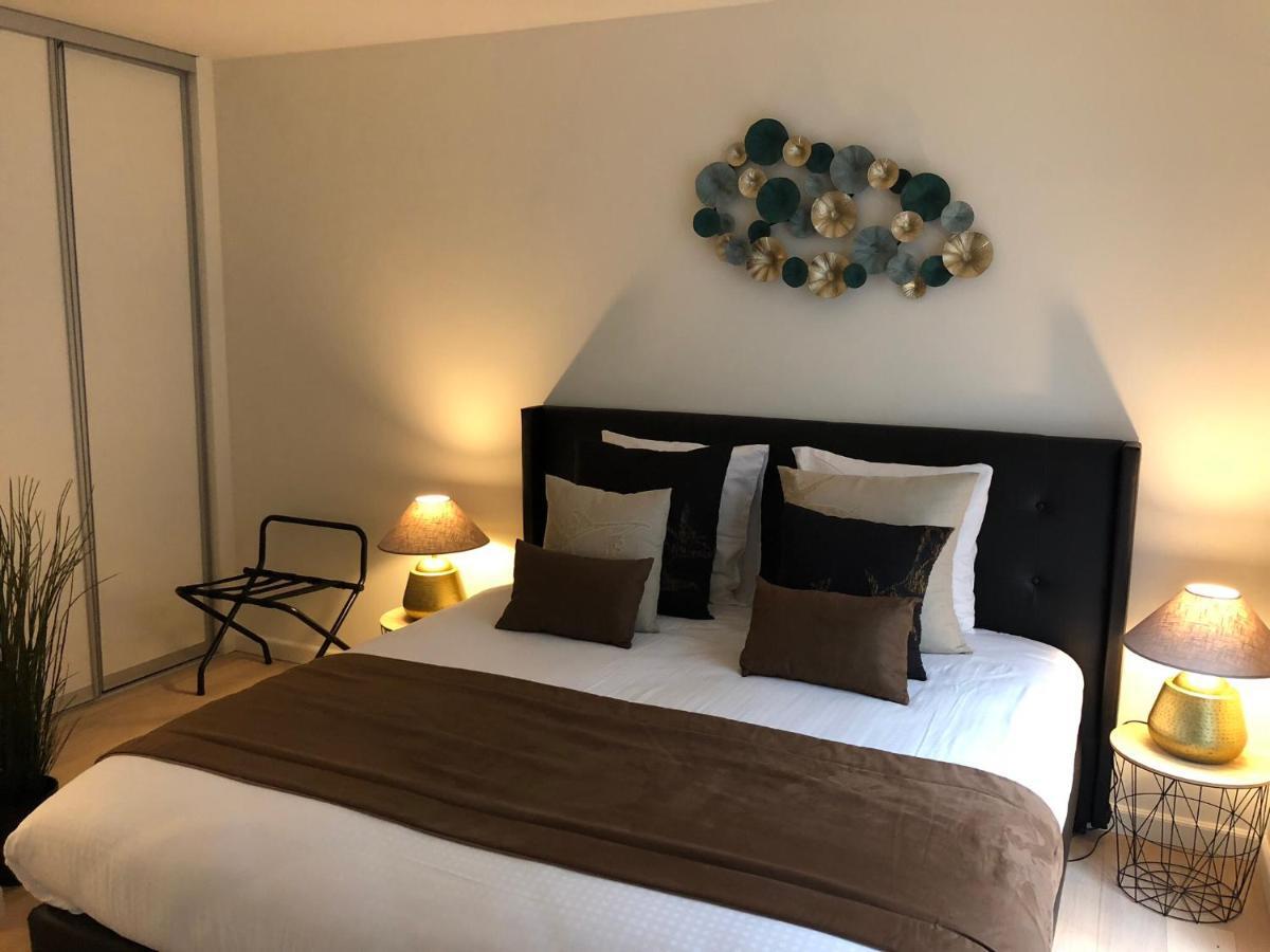 Luxury Apartment Mons City Center Экстерьер фото